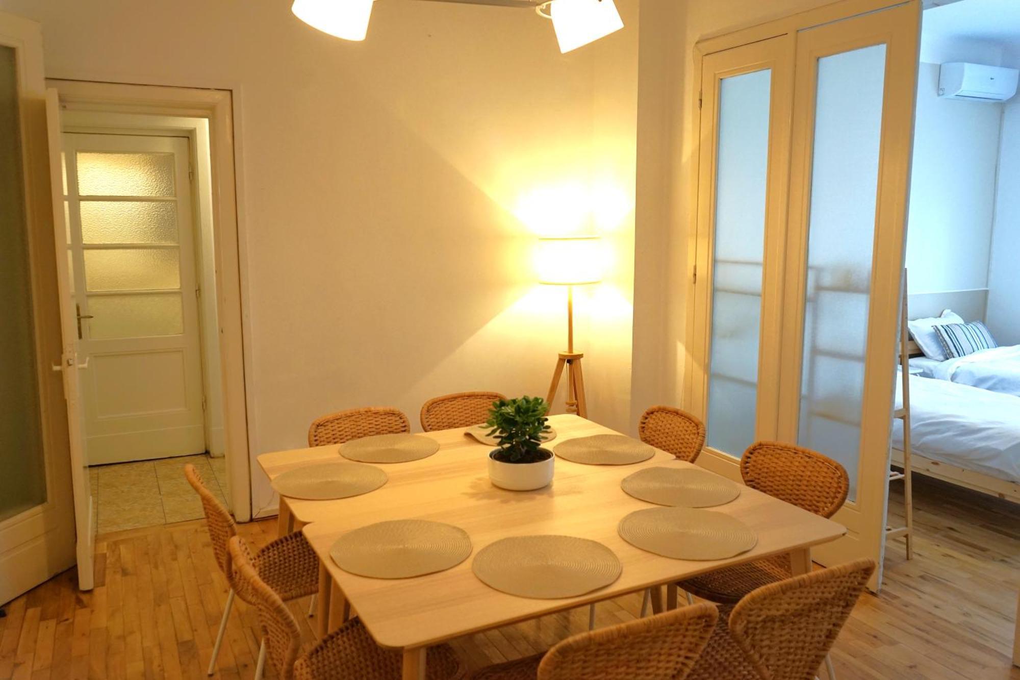 Spacious 3Br, 2Bt With 5 Balconies 布加勒斯特 外观 照片